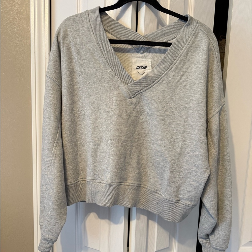 aerie Heather Gray V-Neck Cropped Sweatshirt